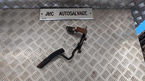Nissan 300zx z31 - 300zx, accelerator