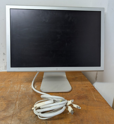 Classic apple cinema - apple, display