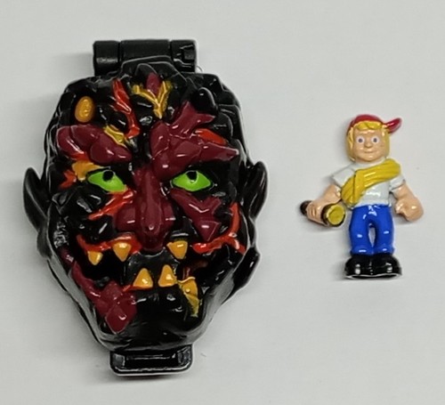 Mighty max shrunken heads rock - max,