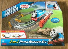 Trackmaster Thomas & Friends 2 in 1 Track builder set CDB57  Fisher Price ~NEW~