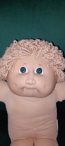 Cabbage patch kids doll tri - kids,