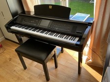 Yamaha Clavinova CVP-309PE –