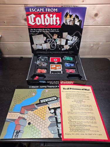 Escape from colditz - colditz, board