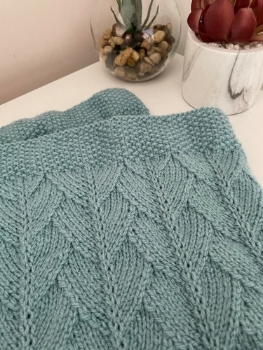 Knitting pattern baby - pattern, dk