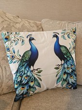 Stunning Gorgeous Peacock Cushion Cover!