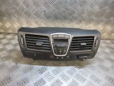 2011 RENAULT LAGUNA 2.0 dCi TomTom 5DR CENTRE AIR VENTS KEY CARD & READER