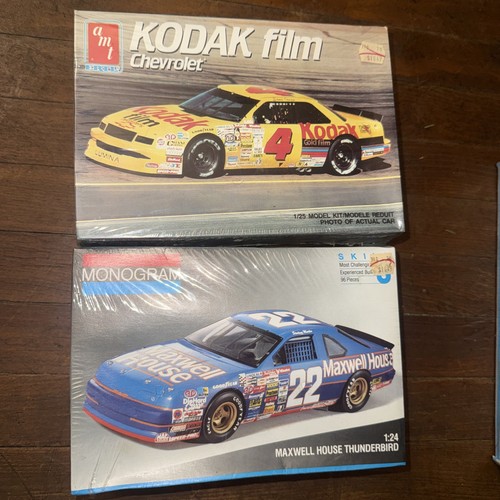 Lot sealed kit - car, amt