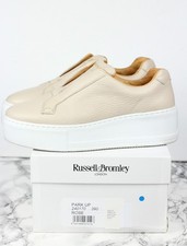RUSSELL & BROMLEY PARK UP Pale