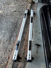 GENUINE AUDI ROOF BARS PAIR