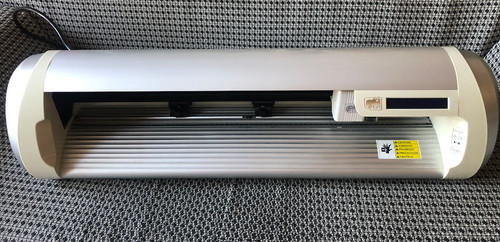 Creation cb730 vinyl cutter - creation,