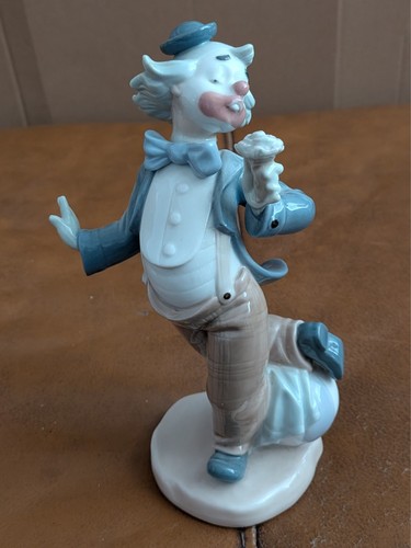 Nao lladro 0488 flower - by, "flower