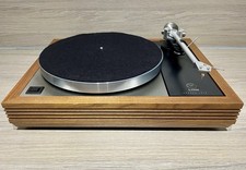Linn LP12 Selekt Turntable. Walnut.