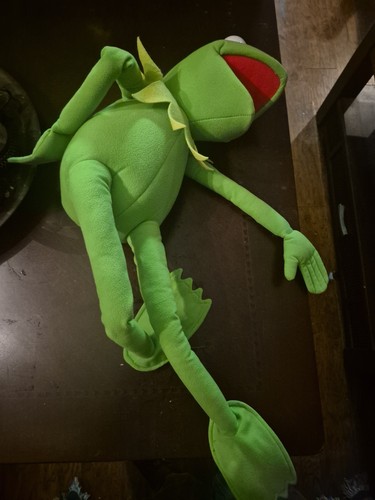 Chelsea kermit the frog plush - kermit,