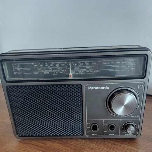 Vintage panasonic radio - panasonic,