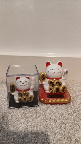 Chinese lucky cats - chinese,