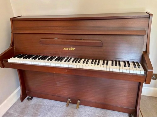 Lovely zender upright - lovely,