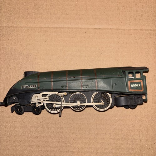 Hornby gauge mallard 60022 - mallard,