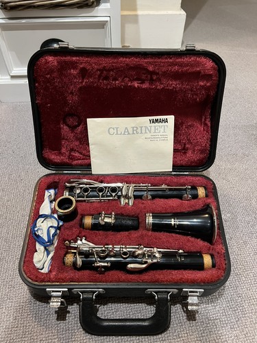 Yamaha clarinet with case - yamaha,