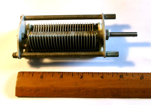 Variable capacitor 40pf wide - variable,
