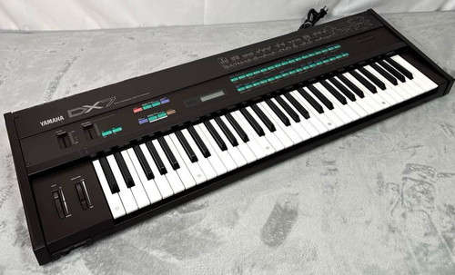 Yamaha dx7 digital - yamaha, fm