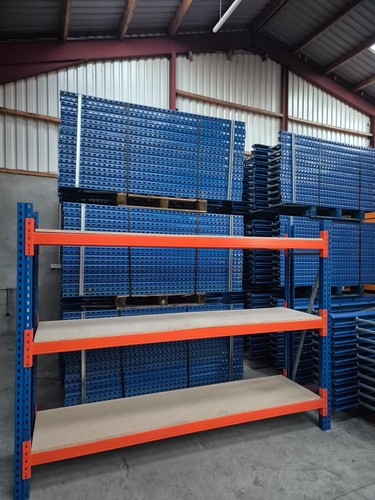 Longspan shelving made from - made,