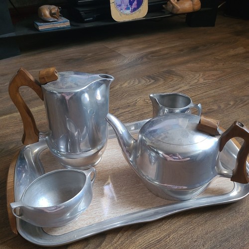 Vintage picquot ware tea - ware, +