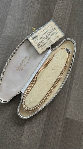 Vintage pompadour - vintage,