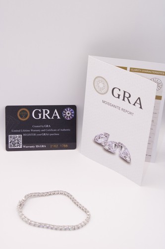 Diamond tennis bracelet