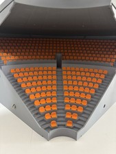 Zuego Corner Grandstand Orange