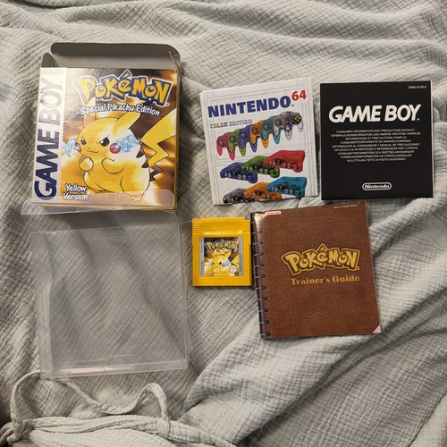 Pokémon yellow version - pokémon,