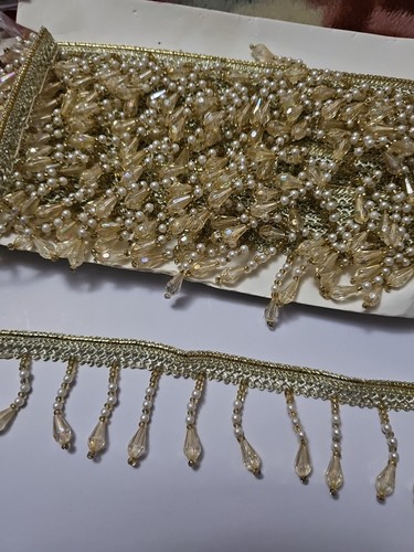 Yard dull gold trim - dull, beige