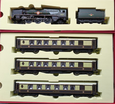 Hornby R1038 OO Gauge Venice