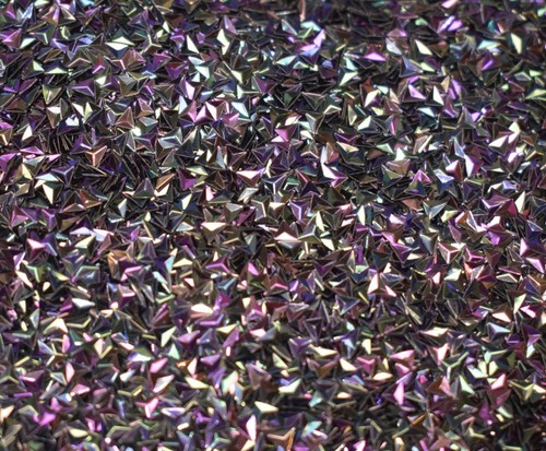 Cosmic purple 3mm - 3mm, triangle