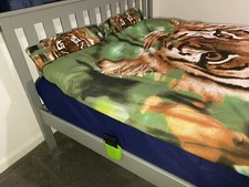 Phon Holder / Phonebed