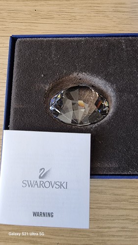 Swarovski crystal 2012 chaton - swarovski,