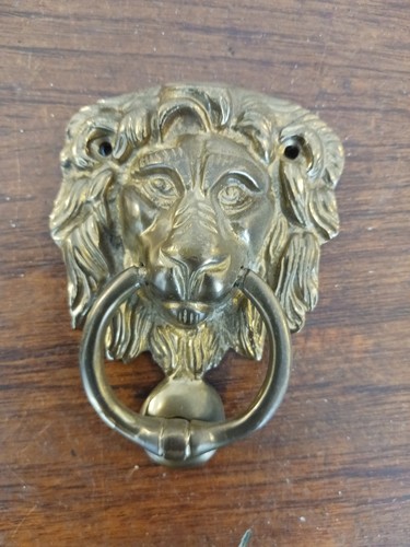 Vintage lions head - lions, door