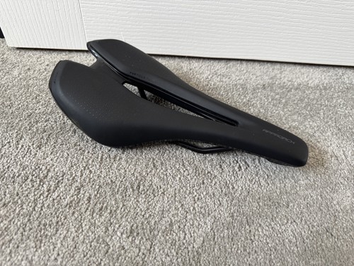 Giant approach saddle 145mm - approach,