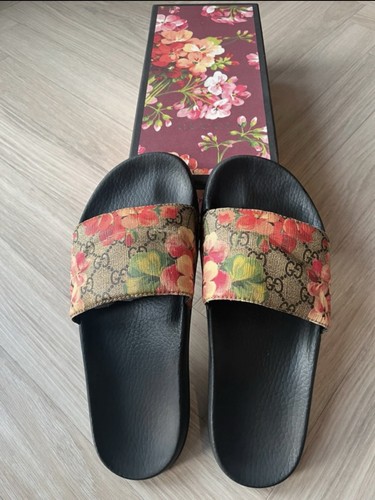 Gucci blooms supreme slides - blooms,