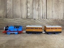 Vintage trackmaster thomas the tank engine train With Annie & Clarabel