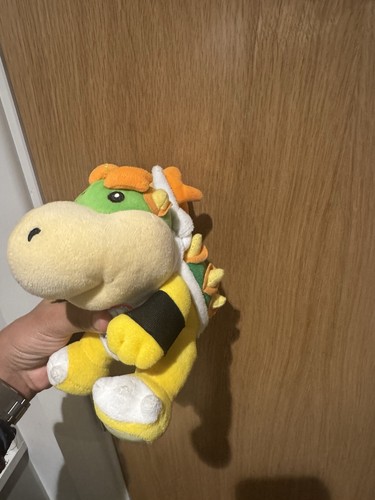 Bowser junior plush toy - junior,