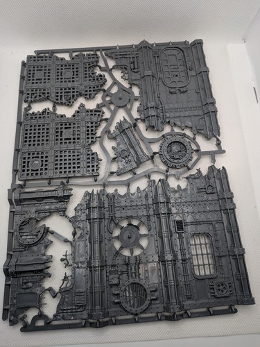 Warhammer 40k ruined factorum - 40k,