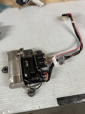BMW E39 5 Series Touring Rear Air Suspension Compressor #1082099