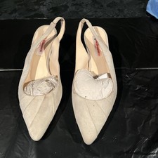 LK Bennett Ladies Kitten Heel Shoes In Cream Suede With Leather Soles Size EU 37