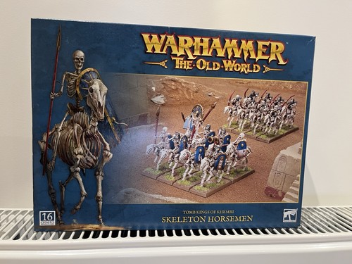 Skeleton chariots tomb kings - chariots,