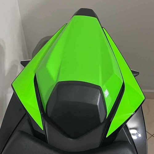 Green plastic rear seat cowl - green,