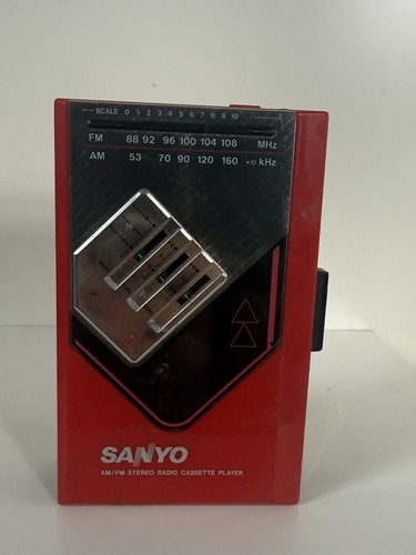 Vintage sanyo mgr77 red fm - vintage,