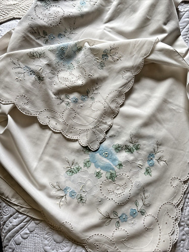 Vintage style off white - vintage,