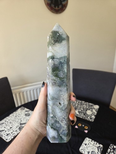 Large moss agate crystal - large, tower