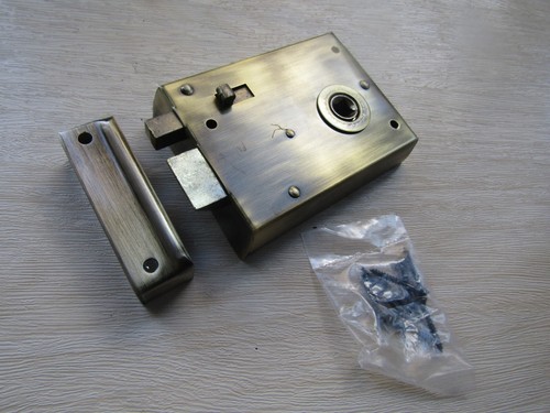 Steel rim latch bedroom - 4",