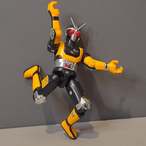 Masked rider super gold action - masked,